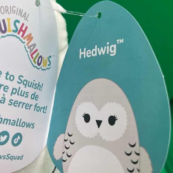 Squishmallows Harry Potter Hedwig plush - Picture 6 of 6